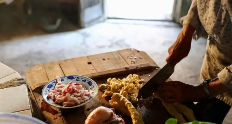 萌宠之美食攻略——猫咪炸土豆条（学会猫咪炸土豆条）