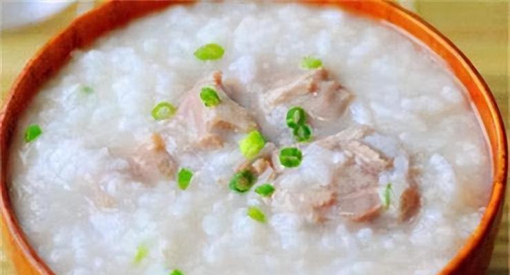 猫咪的饮食之道（探究猫咪不同阶段所需的粥类）