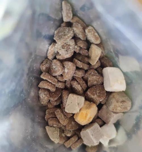 疯狂的小狗双拼冻干狗粮怎么样？有什么特点？