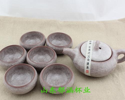 柴犬主题茶具套装价格是多少？购买时应注意什么？