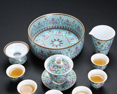 柴犬主题茶具套装价格是多少？购买时应注意什么？