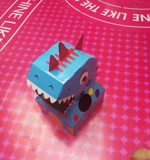 羊驼凳子纸箱黑白图案怎么做？需要哪些材料和步骤？