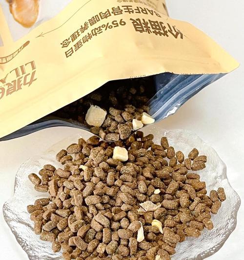 鲜肉猫粮不浮水是问题吗？如何解决？